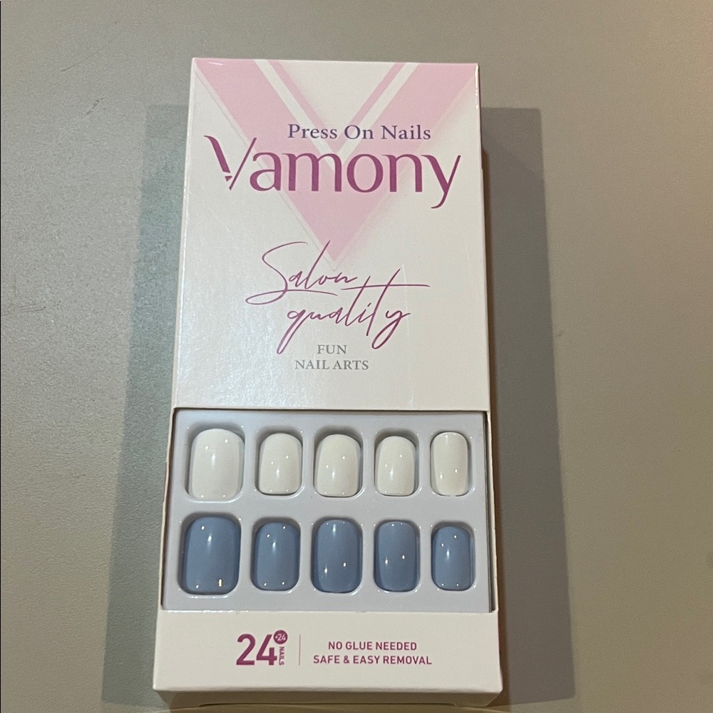 Vamony Press On Nails Blue and White DYI NEW